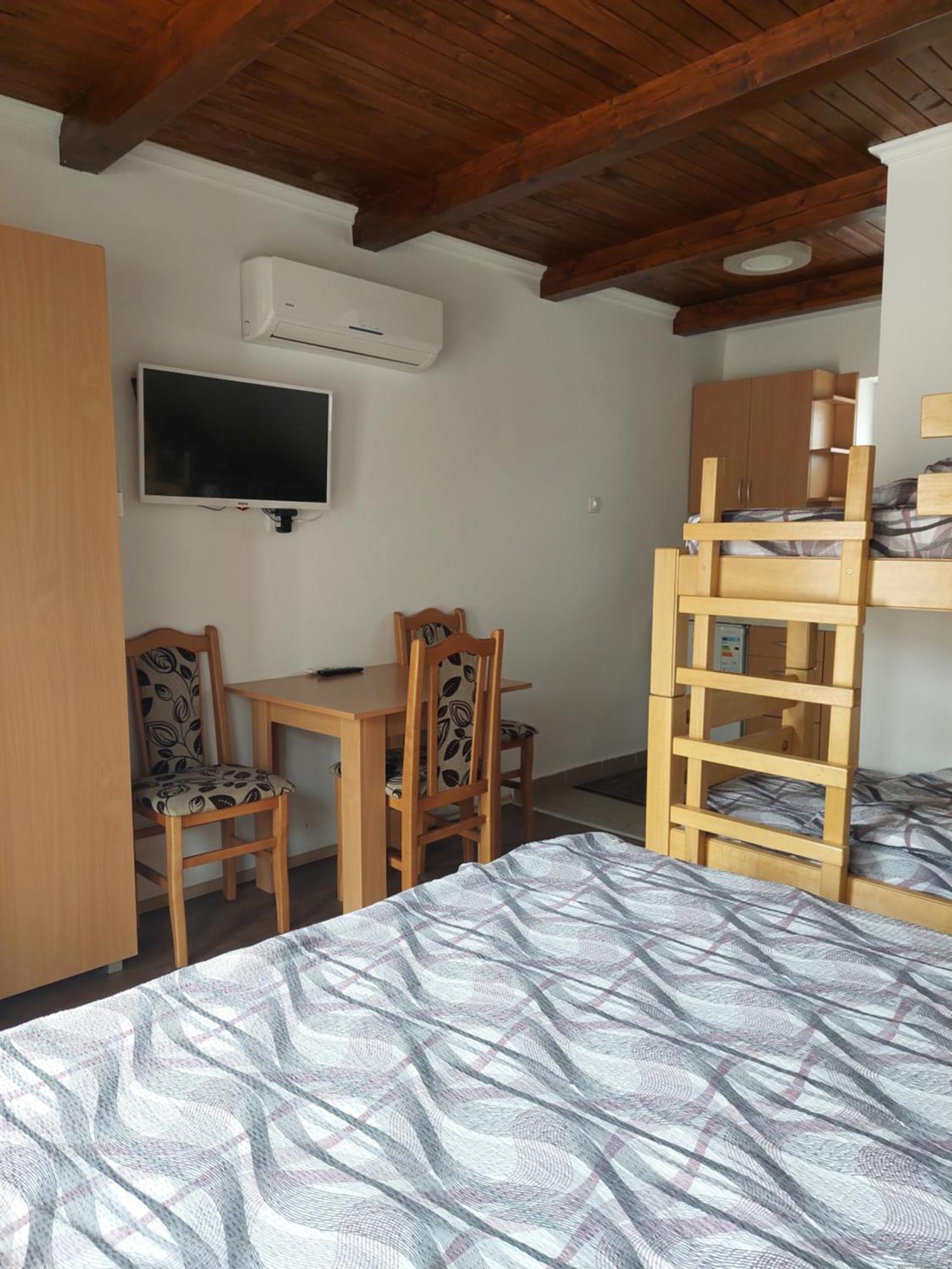 Apartment M&M Pacir Екстер'єр фото