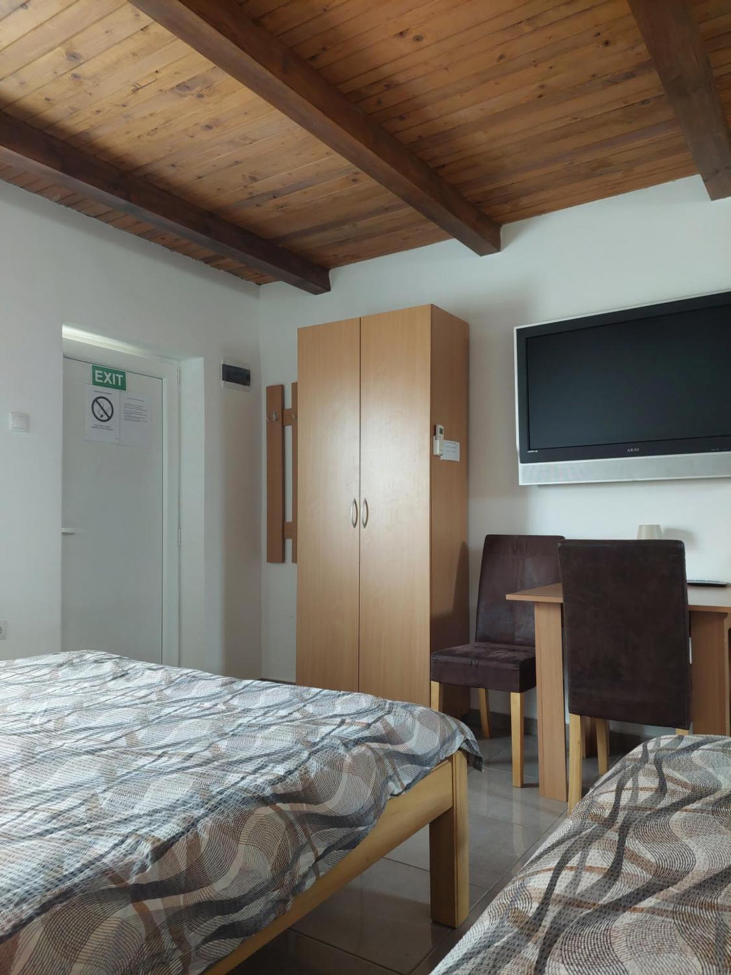 Apartment M&M Pacir Екстер'єр фото