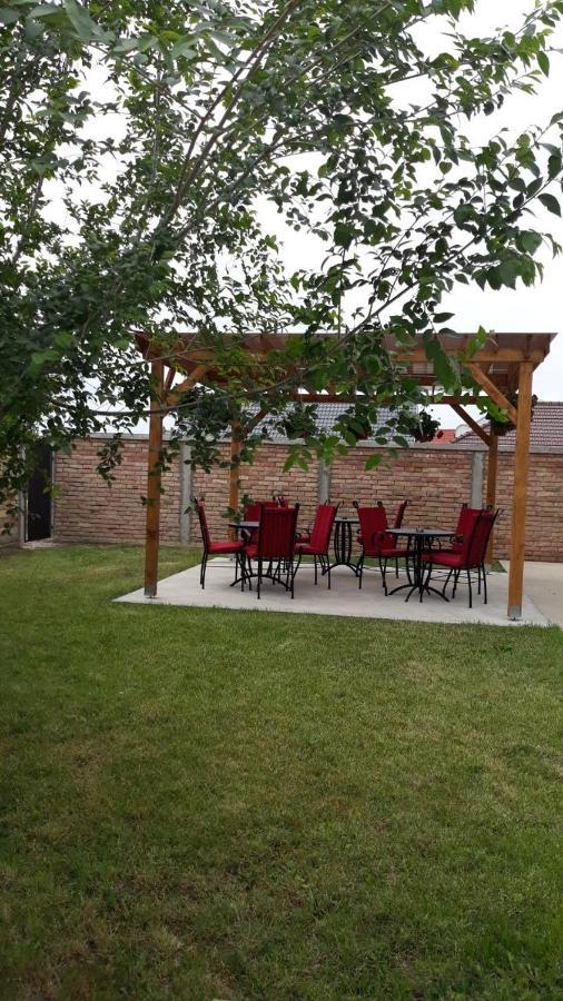 Apartment M&M Pacir Екстер'єр фото